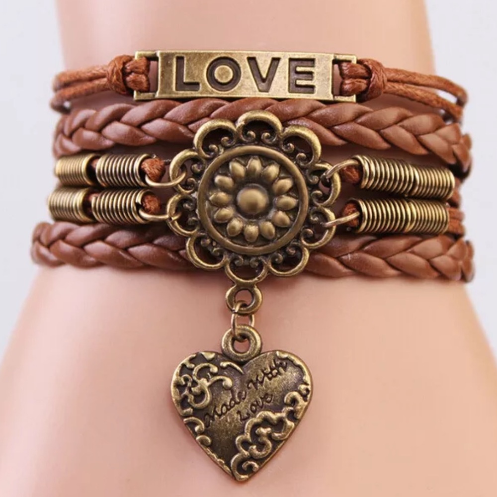 Love 💕 Leather Charm Bracelet